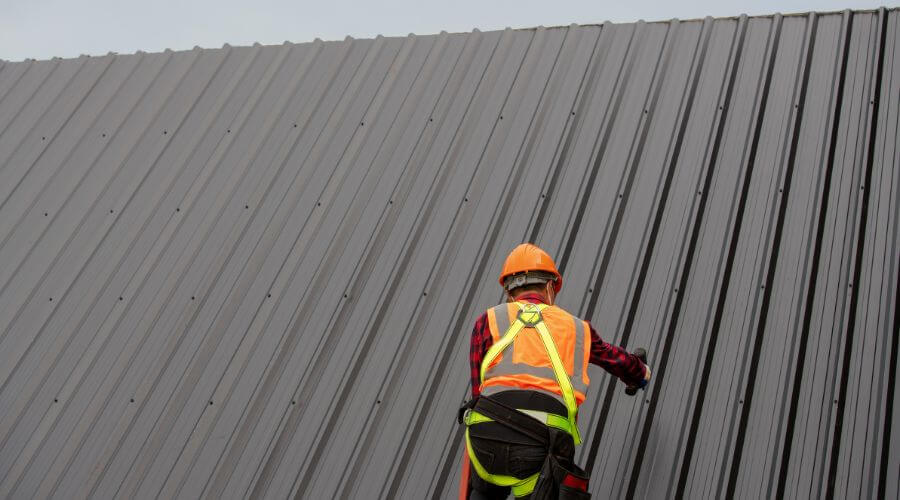 Professional residential roofers in Manchester, ME